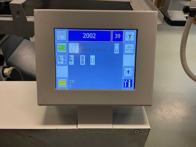 Multigraf touchline cf375 vouwmachine - afbeelding 2 van  11