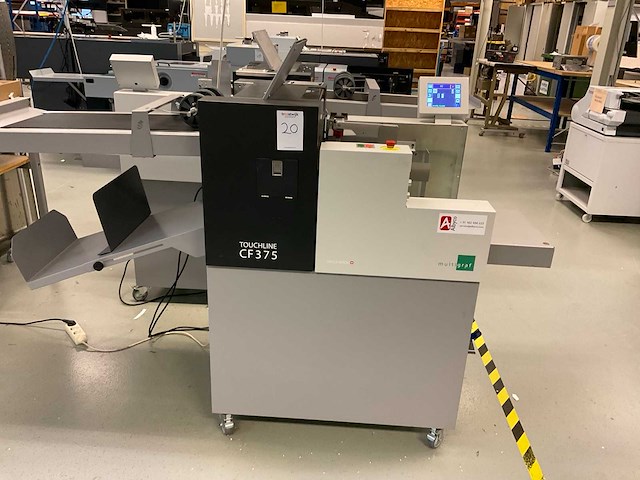 Multigraf touchline cf375 vouwmachine - afbeelding 1 van  11