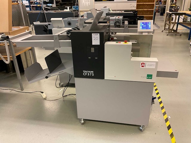 Multigraf touchline cf375 vouwmachine - afbeelding 5 van  11