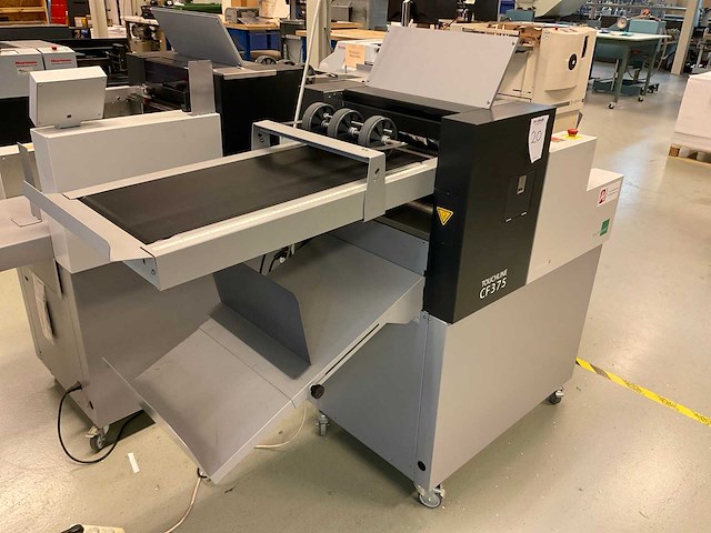 Multigraf touchline cf375 vouwmachine - afbeelding 9 van  11