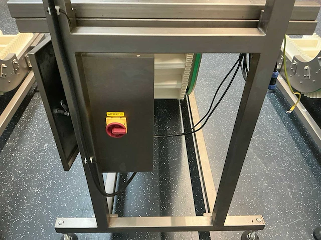 Multihead weigher schud zeef machine met opvoerband - afbeelding 9 van  19