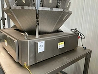 Multihead weigher schud zeef machine met opvoerband - afbeelding 17 van  19
