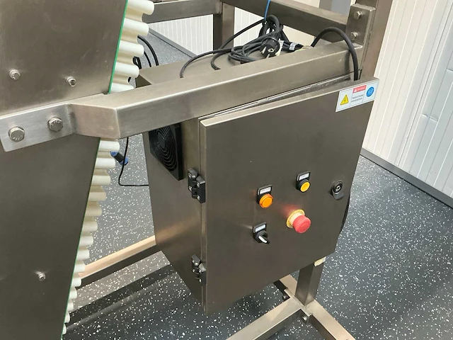 Multihead weigher schud zeef machine met opvoerband - afbeelding 6 van  23