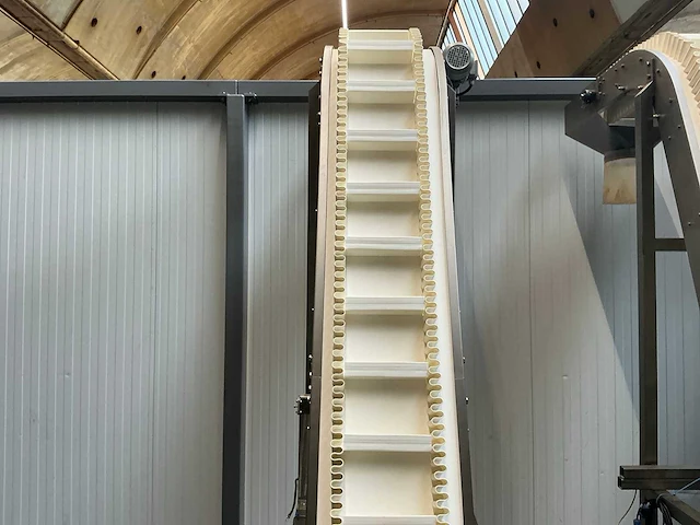 Multihead weigher schud zeef machine met opvoerband - afbeelding 13 van  23