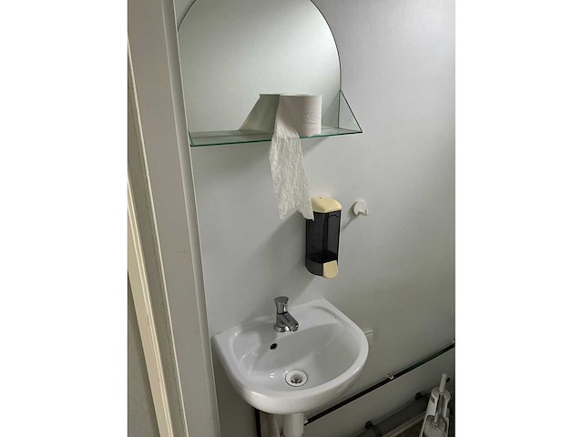 Multihome geschakelde bouw-/ woonunit - afbeelding 17 van  26