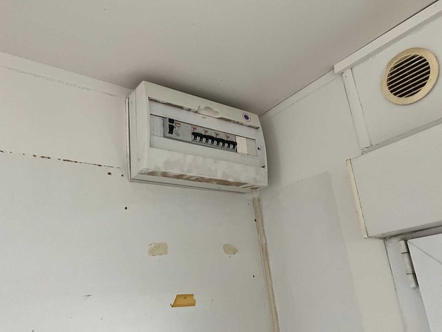 Multihome geschakelde bouwunit - afbeelding 10 van  18