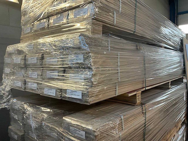 Multiplank eiken knotting hill parketvloer (42,75 m2) - afbeelding 3 van  3