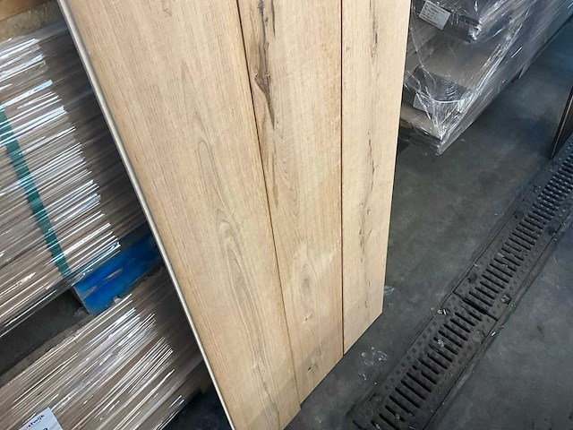 Multiplank eiken knotting hill parketvloer (55 m2) - afbeelding 1 van  3