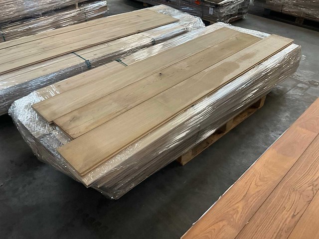 Multiplank eiken kwartiers gezaagd parketvloer (38,59 m2) - afbeelding 5 van  5