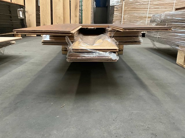 Multiplank eiken rustiek a/b parketvloer (7,09 m2) - afbeelding 3 van  3