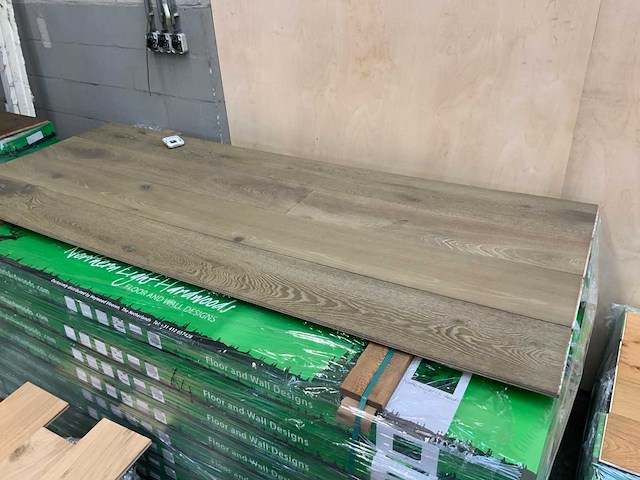 Multiplank eiken rustiek parket a/b (hekla)(101,64 m2) - afbeelding 1 van  2