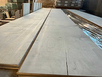 Multiplank eiken shrunk parketvloer (42,9 m2) - afbeelding 2 van  4