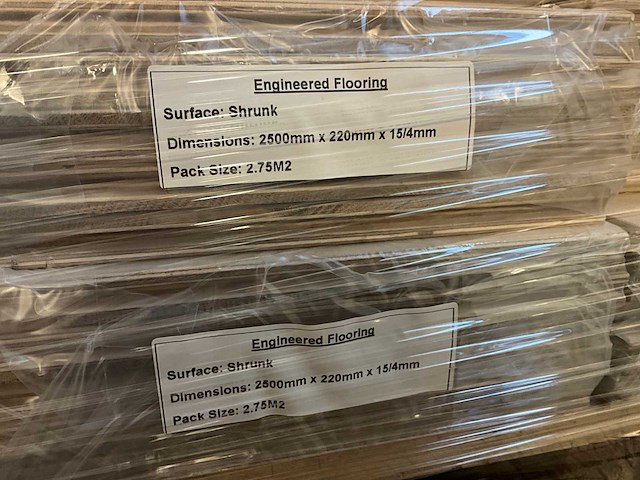 Multiplank eiken shrunk parketvloer (96,25 m2) - afbeelding 2 van  3