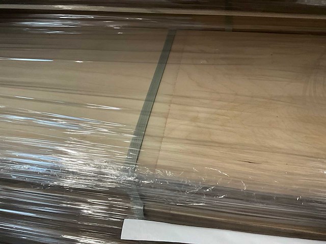 Multiplank europees eiken antiek parketvloer (87.36 m2) - afbeelding 1 van  3