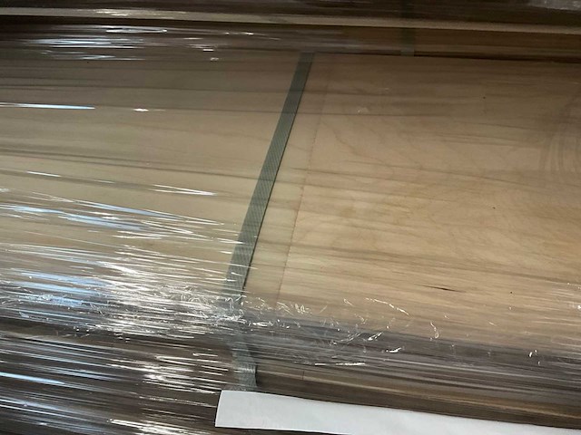 Multiplank europees eiken antiek parketvloer (99,84 m2) - afbeelding 1 van  3