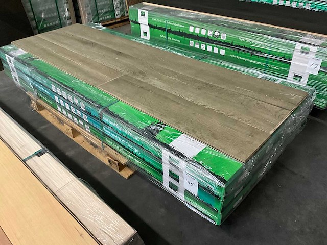 Multiplank europees eiken shrunk parketvloer (30,49 m2) - afbeelding 3 van  3