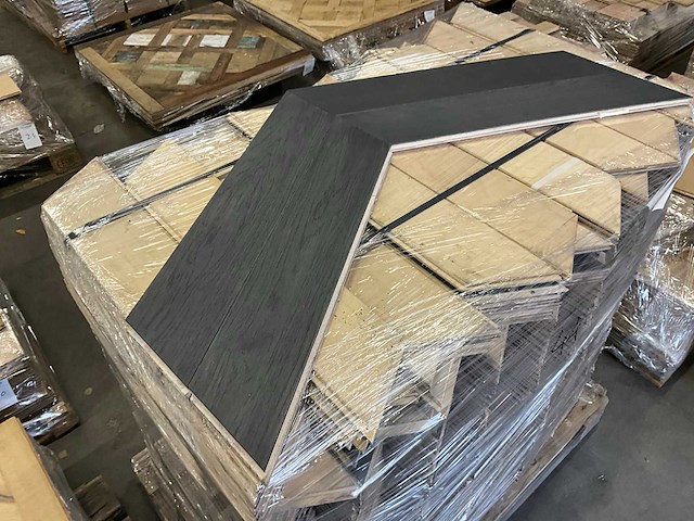 Multiplank hongaarse punt 60° eiken rustiek a (40,39 m2) - afbeelding 2 van  3