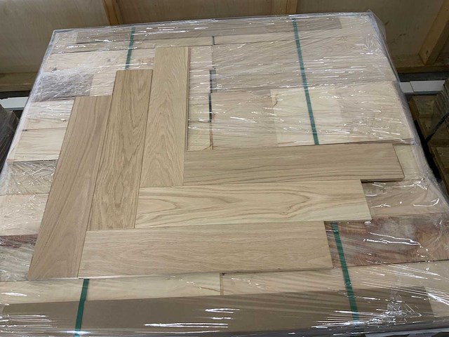 Multiplank visgraat eiken select (34,92 m2) - afbeelding 1 van  2