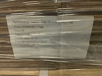 Multiplank visgraat eiken select + rustiek a parketvloer (34,18 m2) - afbeelding 3 van  3