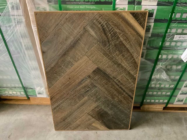 Multiplank visgraat slatewood parket (twillight)(103,68 m2) - afbeelding 1 van  2