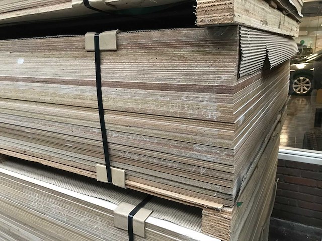 Multiplex paintplex 2440x1220x18mm (23x) - afbeelding 3 van  3