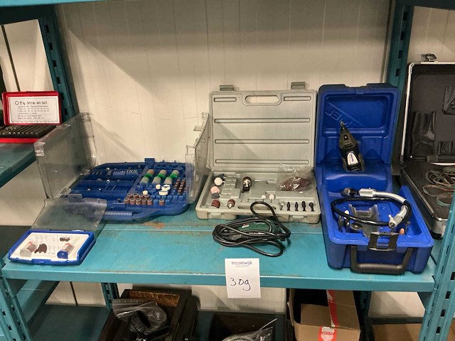Multitool - afbeelding 1 van  7