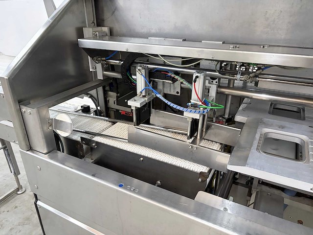 Multivac - t350 - traysealer - afbeelding 15 van  16