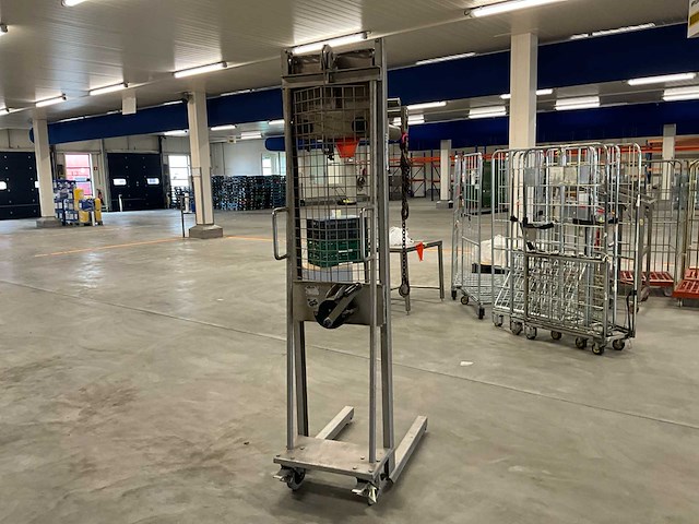 Multivac hw liftsysteem - afbeelding 6 van  7