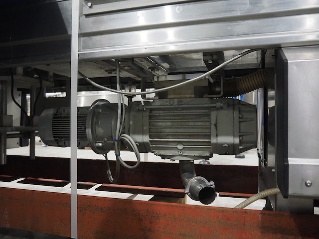 Multivac - afbeelding 24 van  47