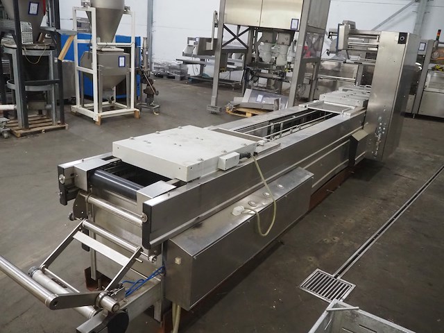 Multivac - afbeelding 19 van  24