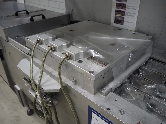 Multivac - afbeelding 8 van  37