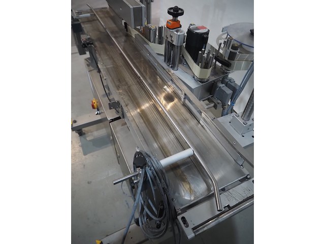 Multivac - afbeelding 15 van  17