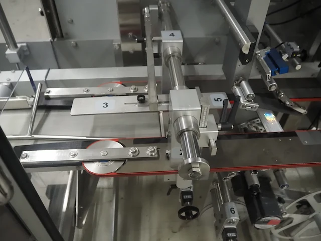 Multivac - afbeelding 25 van  27