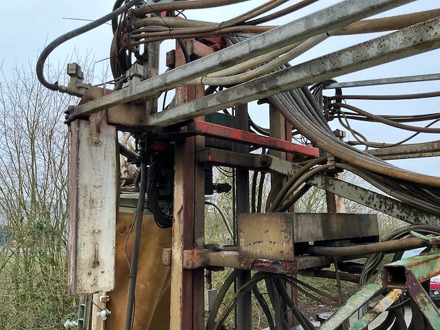 Munckhof - 2013 - 3 rij boomgaardspuit - veldspuit - afbeelding 7 van  13