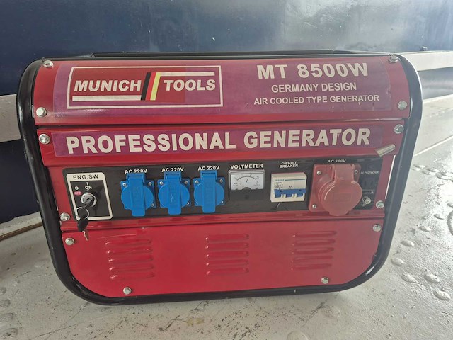 Munich - mt8500 - noodstroomaggregaat - afbeelding 1 van  8