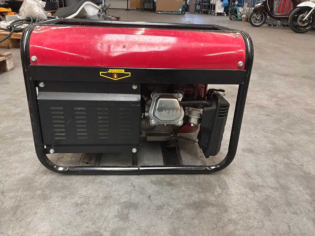 Munich tools mt8500w noodstroomaggregaat - afbeelding 5 van  6