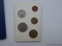 Muntenset - britains's first decimal coins - afbeelding 5 van  5
