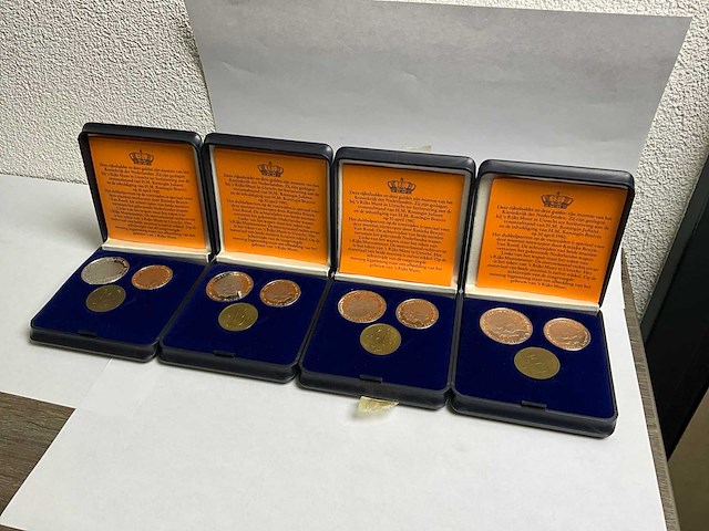 Muntenset beatrix (4x) - afbeelding 1 van  5