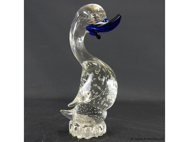 Murano?. glas sculptuur in de vorm van een zwaan - afbeelding 4 van  5