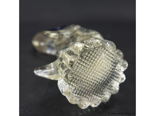 Murano?. glas sculptuur in de vorm van een zwaan - afbeelding 5 van  5