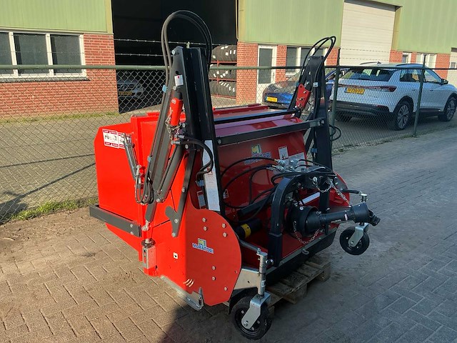Muratori mt31rh 130 klepelmaaier met opvangbak - afbeelding 28 van  29