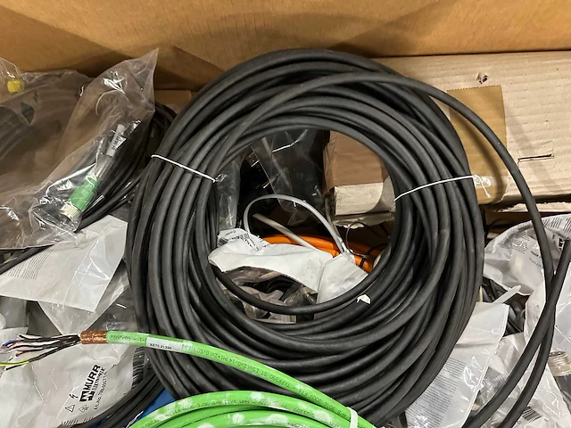 Murr elektronik - partij industriële aansluitkabels, sensor-/actuatorkabels en connectoren - afbeelding 4 van  7