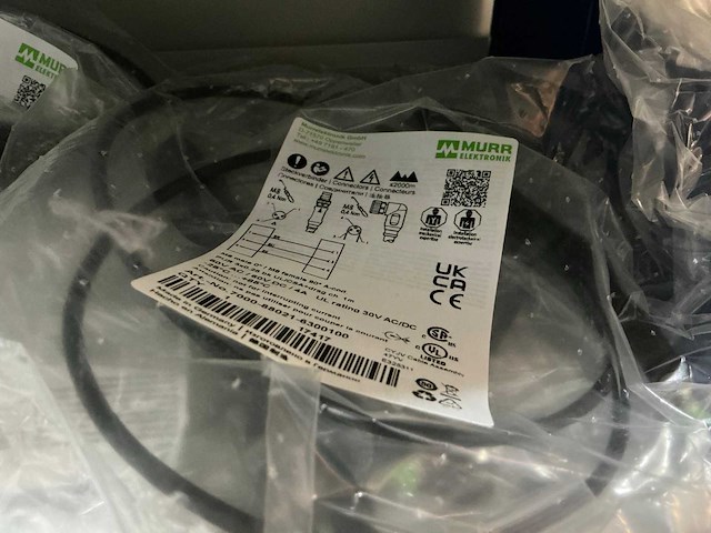 Murr elektronik partij voedingen, kabels en switches t.b.v. robotica - afbeelding 10 van  40