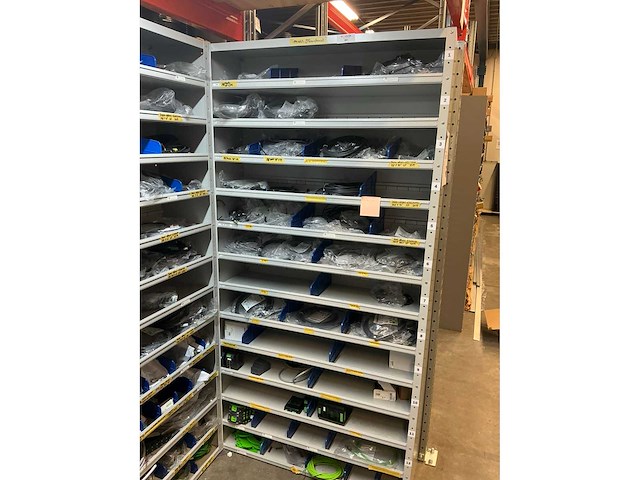 Murr elektronik partij voedingen, kabels en switches t.b.v. robotica - afbeelding 12 van  40