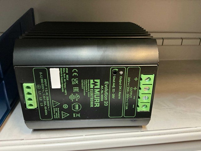 Murr elektronik partij voedingen, kabels en switches t.b.v. robotica - afbeelding 28 van  40