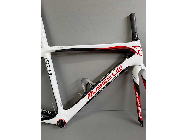 Museeuw - frame - afbeelding 7 van  8