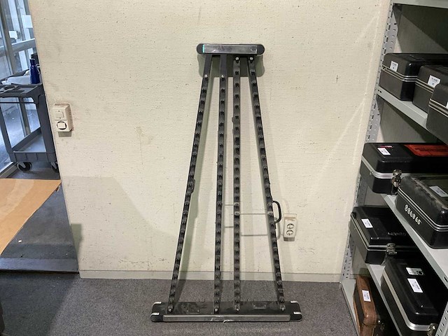 Music rack - afbeelding 1 van  3