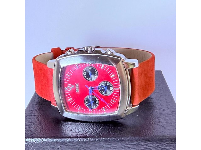 Musk chronograaf herenhorloge met nieuwe band - afbeelding 5 van  6