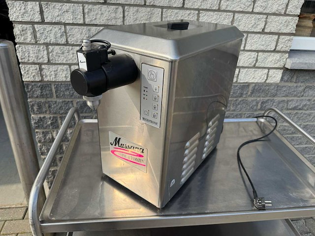 Mussana - lady 6l - slagroommachine - afbeelding 1 van  3