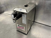 Mussana - slagroommachine - afbeelding 1 van  9